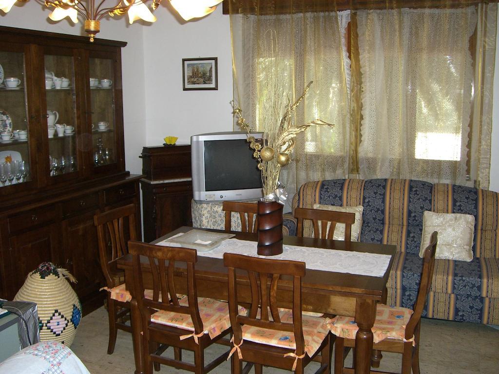 Sa Domu Sarda Casa Vacanza Пішинас Екстер'єр фото