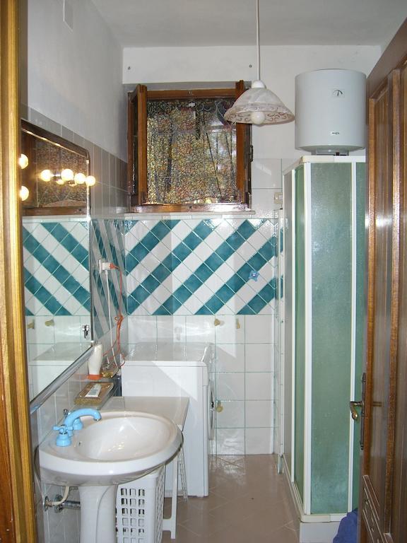 Sa Domu Sarda Casa Vacanza Пішинас Номер фото