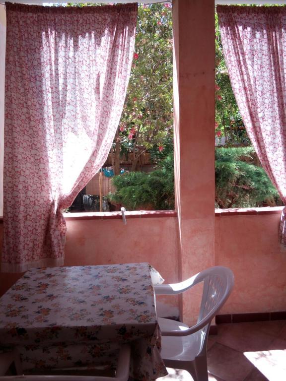 Sa Domu Sarda Casa Vacanza Пішинас Екстер'єр фото