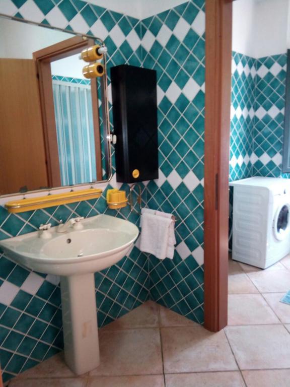 Sa Domu Sarda Casa Vacanza Пішинас Екстер'єр фото